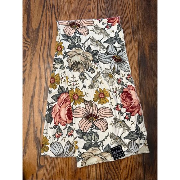 Milkmaid Goods Multicolor Daisy Floral Print Boho Muslin Swaddle Wrap Blanket - Picture 1 of 4